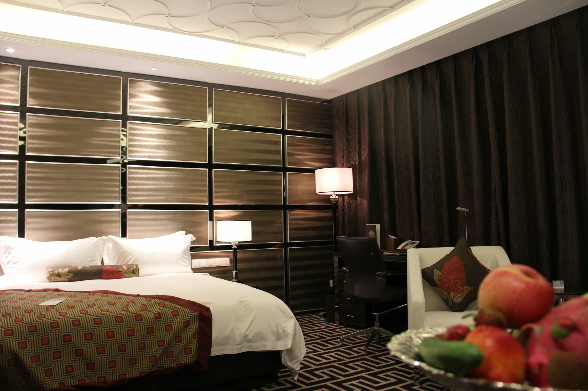 Brigh Radiance Hotel Yantai Exteriör bild